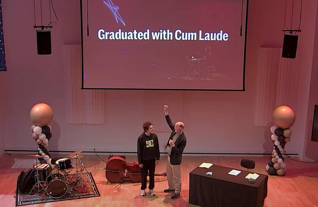 Graduated cum laude!